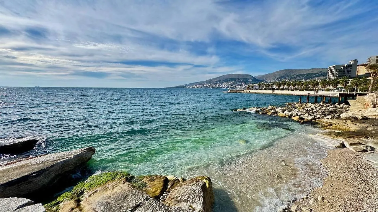 White Coast Apartment Sarandë