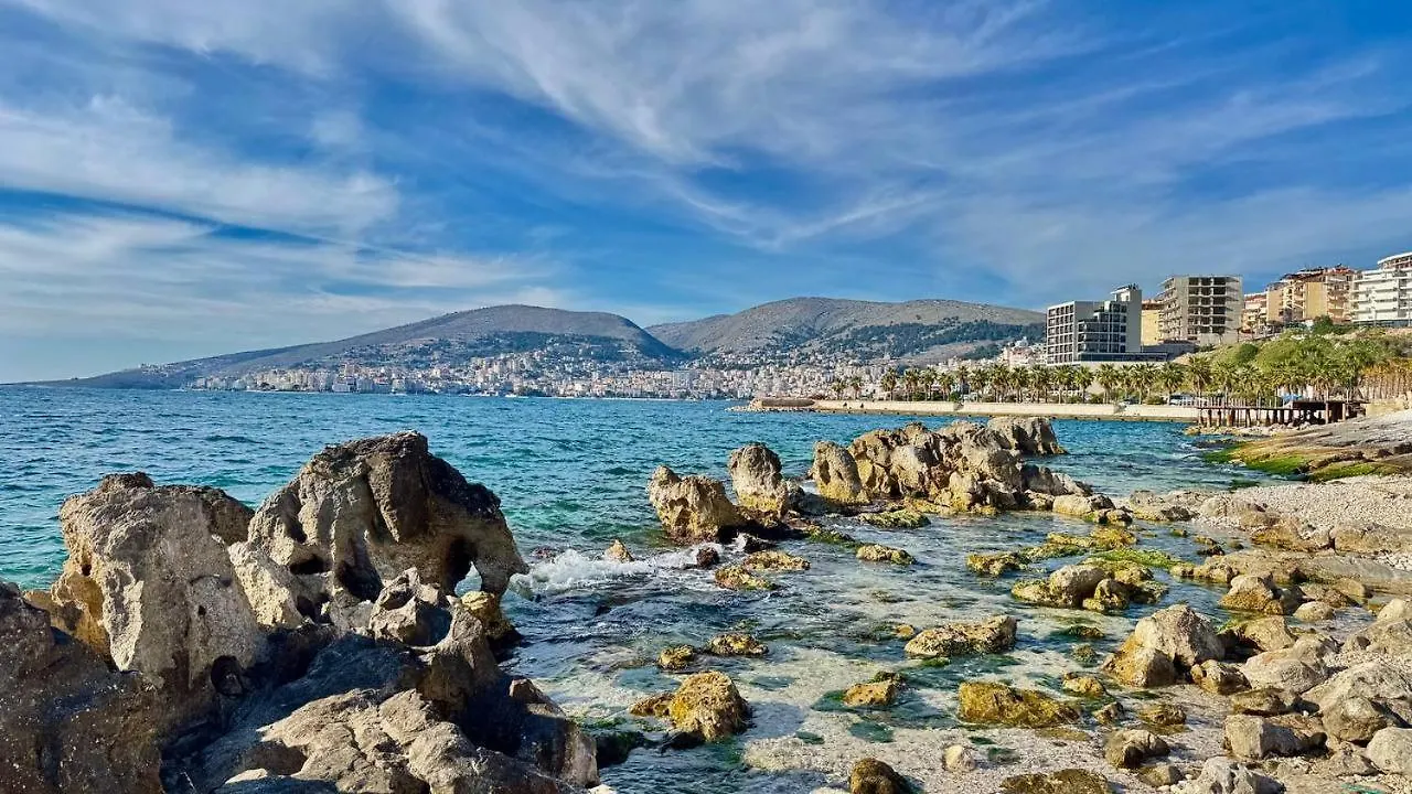 White Coast Apartment Sarande 0*,