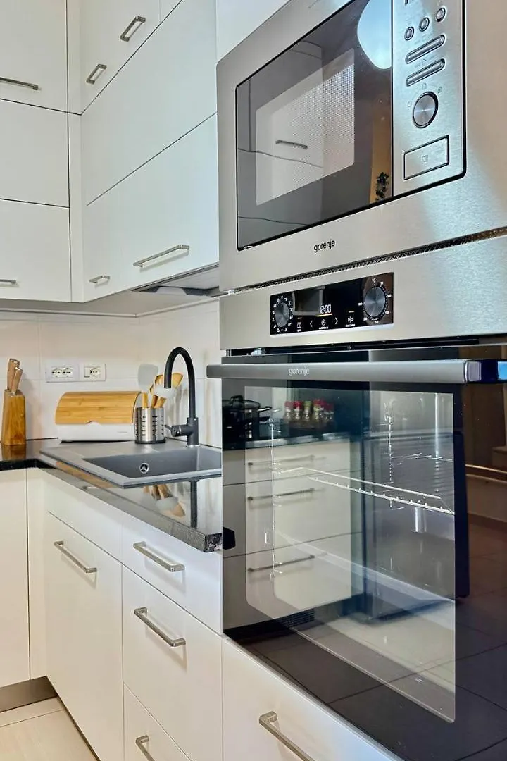 White Coast Apartment Sarande